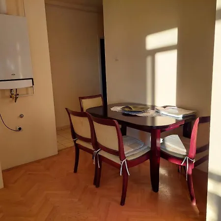 Apartaman Vali *